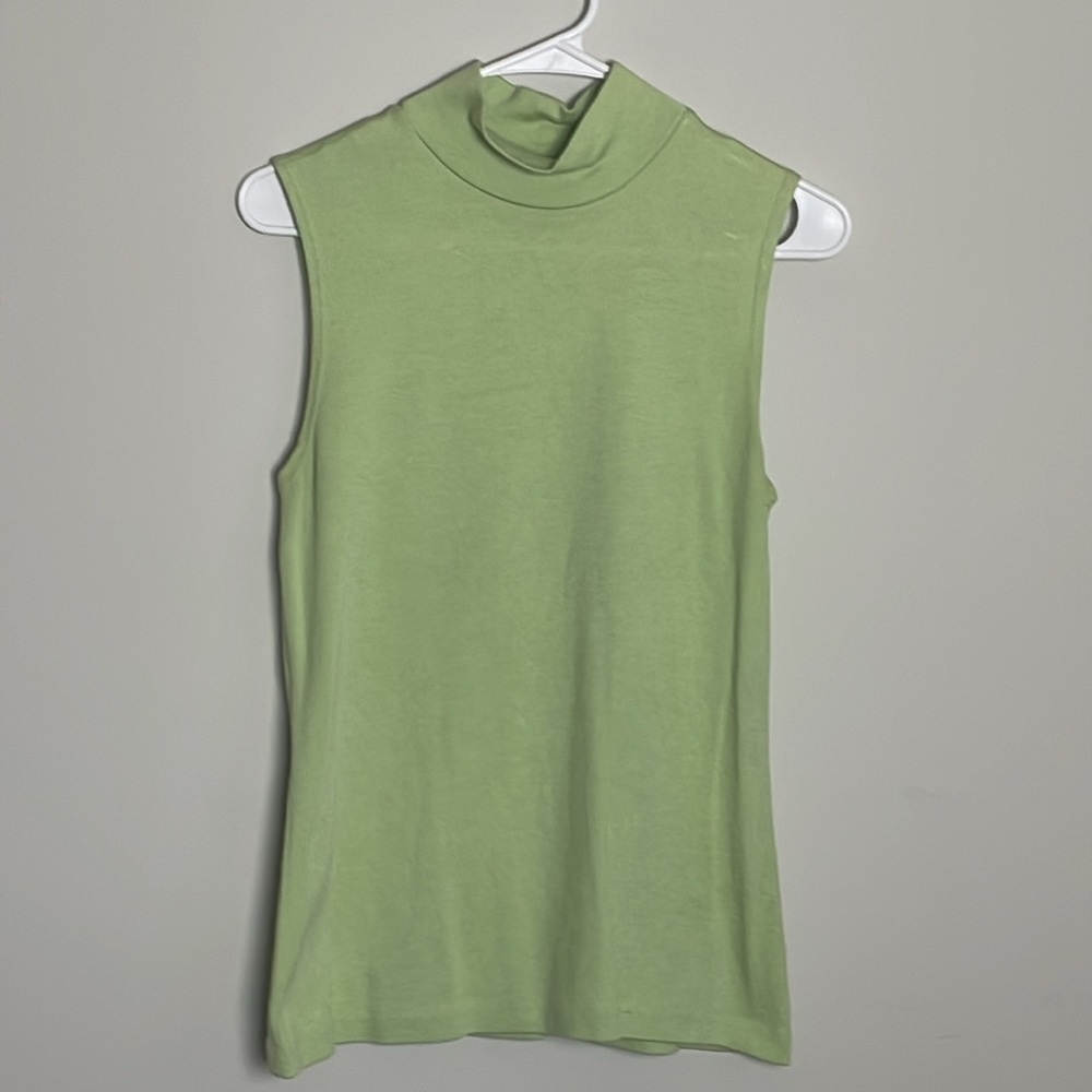 Croft & Barrow light Green Sleeveless Mock Turtleneck top- Medium